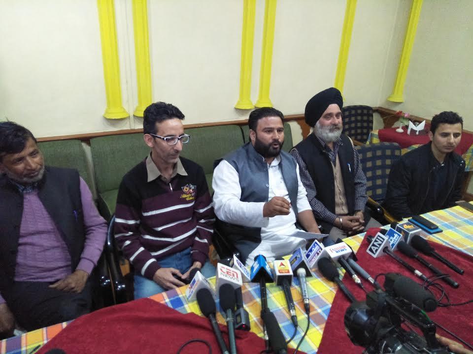 Seven Srinagar Parl constituency candidates appeal people to boycott re-polls