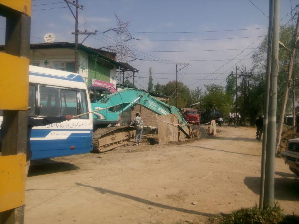 Wanbal residents protest against drainage failure