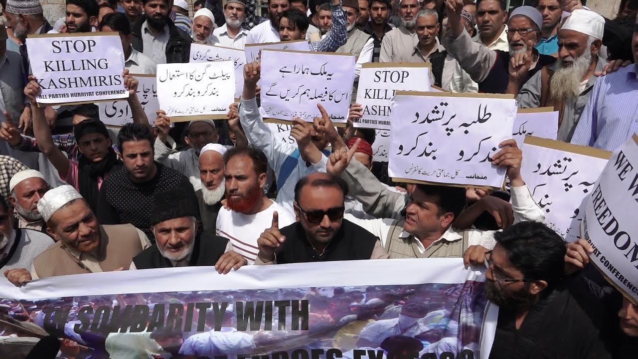 Madhav remarks GoI's open admission of war with Kashmiris: Mirwaiz