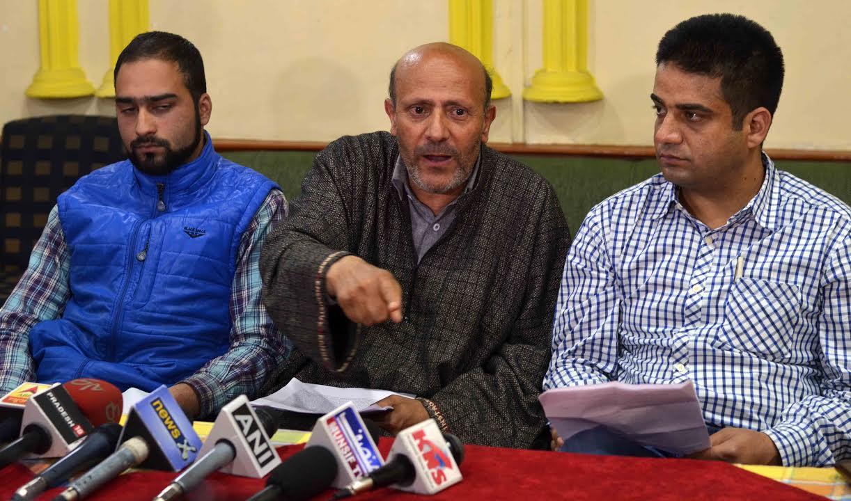 I was yet again humiliated, abused by army, police; alleges Er Rasheed