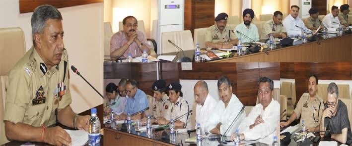 DGP reviews darbar move arrangements, law and order situation