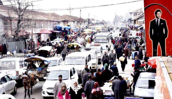 Sopore angry with traffic mismanagement