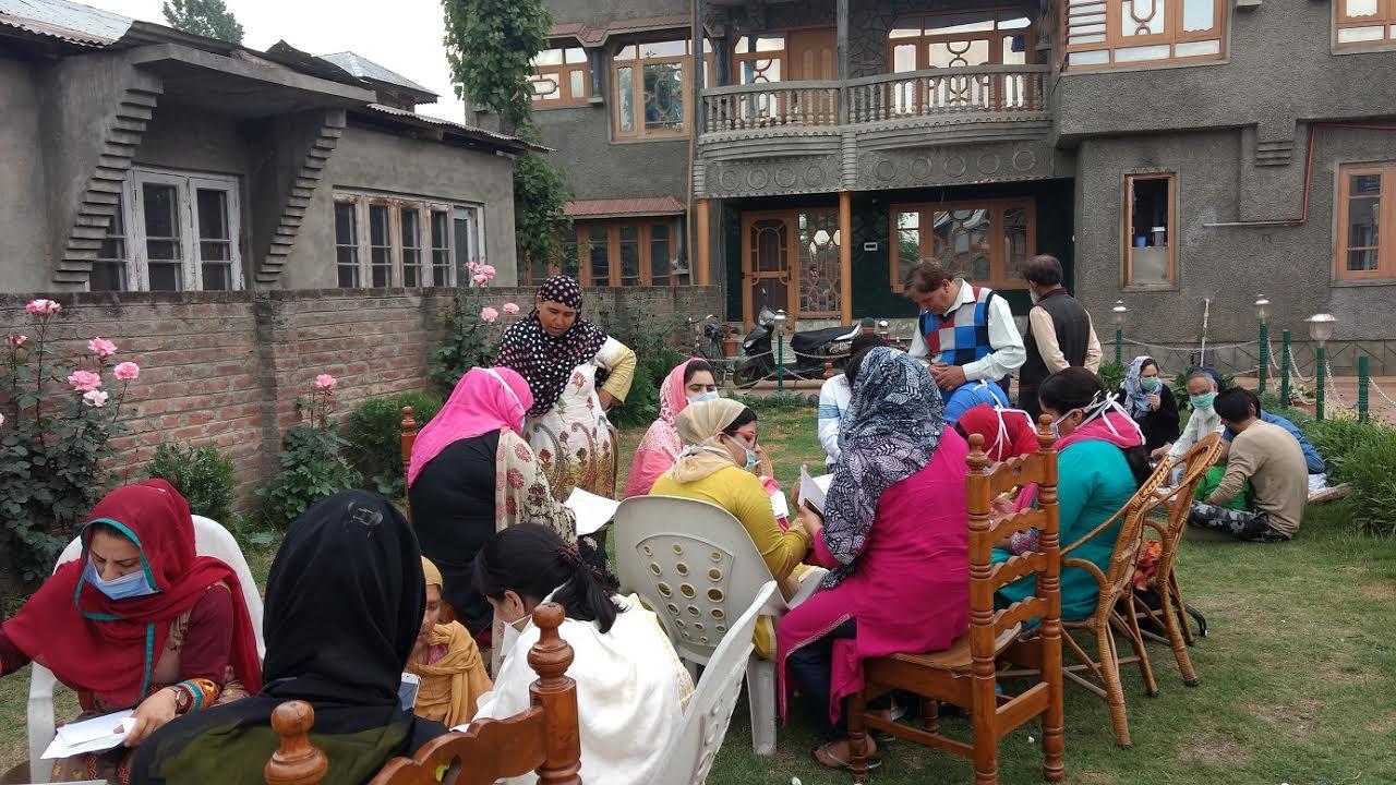 DHSK starts health screening of Achan inhabitants