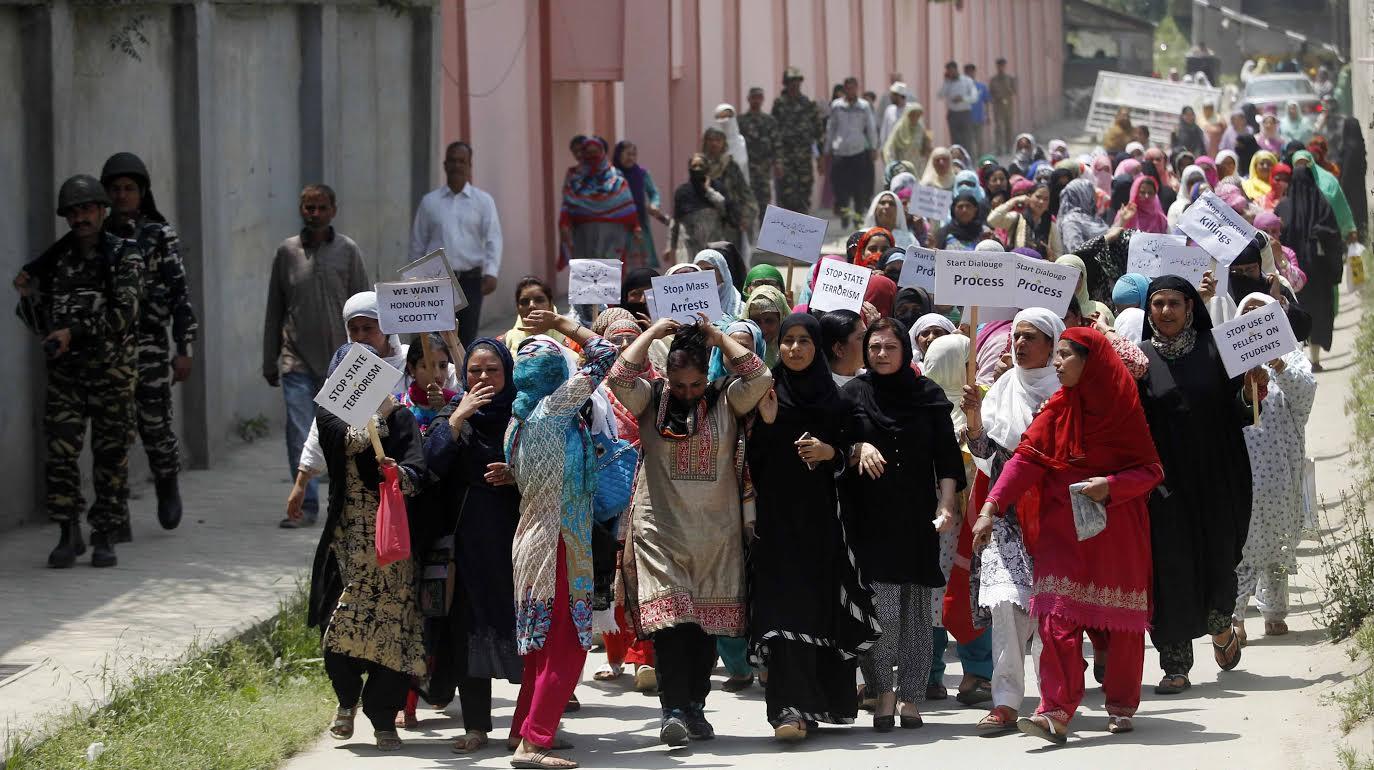 Stop persecution of students: NC