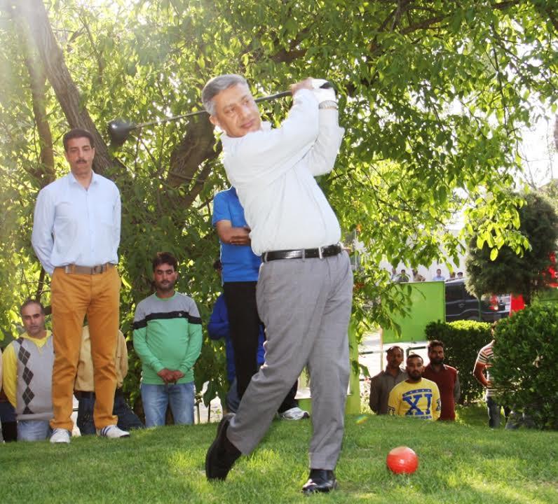 DGP throws open Police Golf Course with “Tee Off”