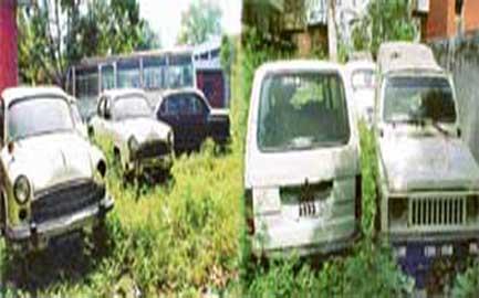 Owners of condemned commercial vehicles to submit RCs, route permits