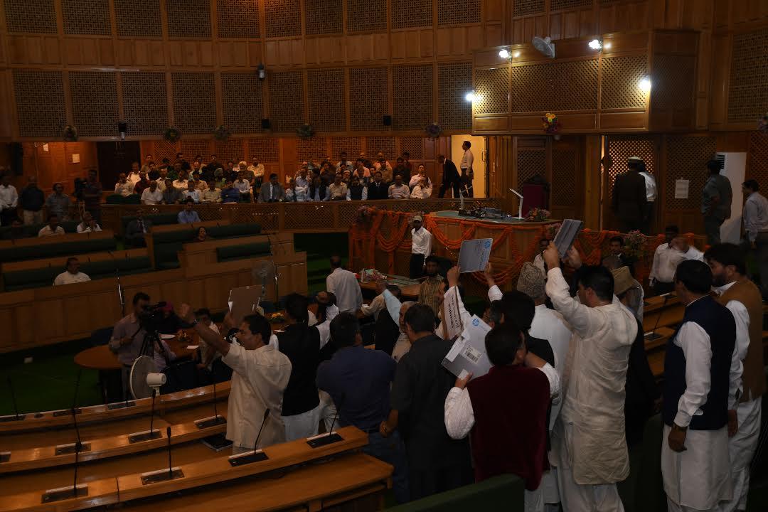 Speaker adjourns house sine die without passing GST bill