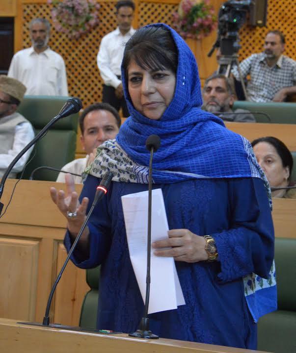 CM pays rich tributes to late leaders