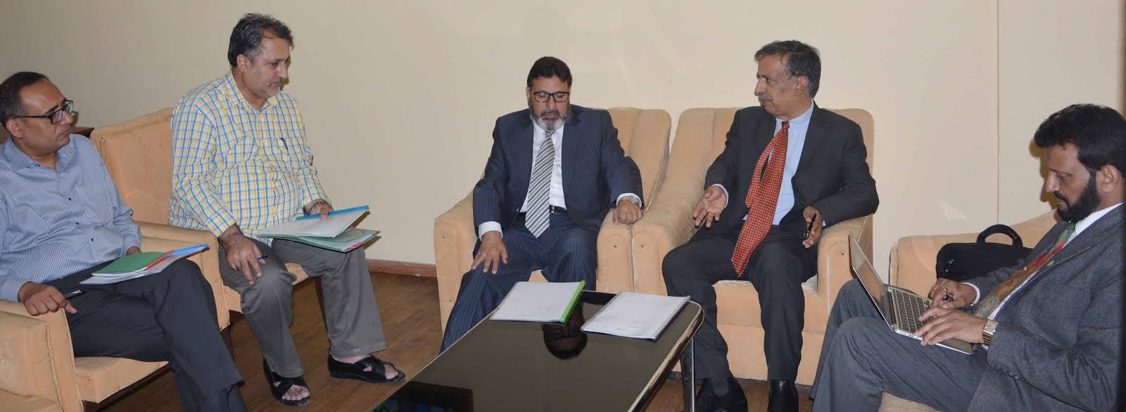 Amitabh Mattoo chairs maiden meeting of Working Group on Knowledge Initiative