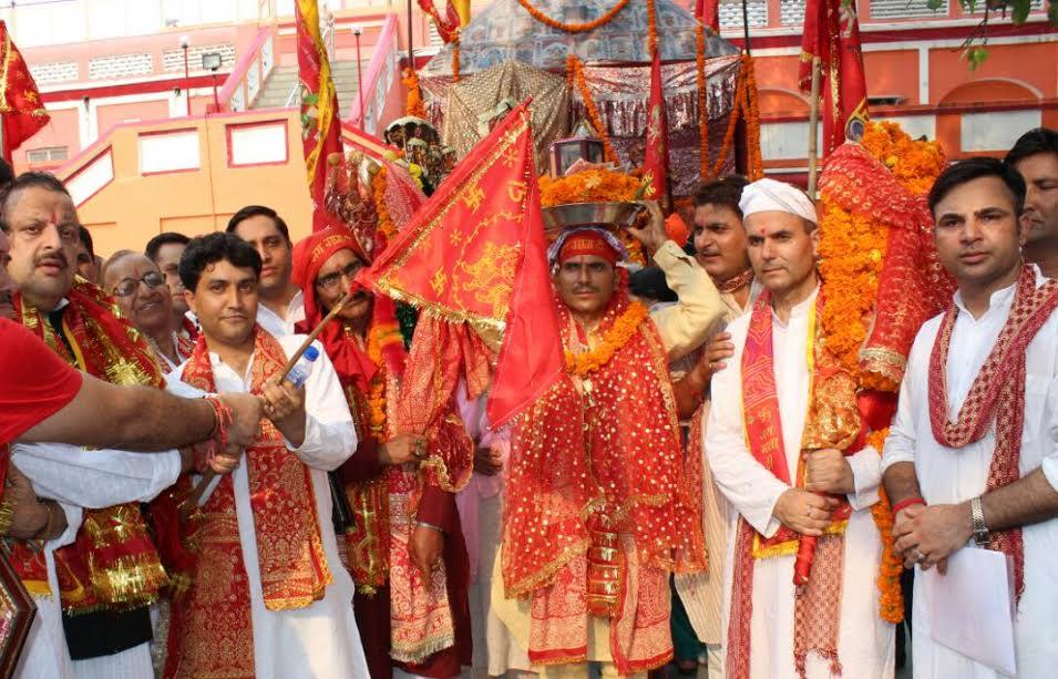 Rana flags off 7-day Shree Hudh Mata Trisandhaya