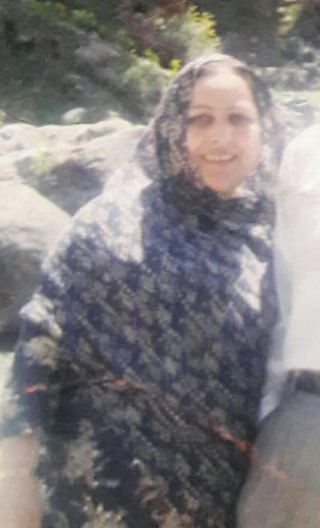Sister of senior journalist Javid Zargar passes away