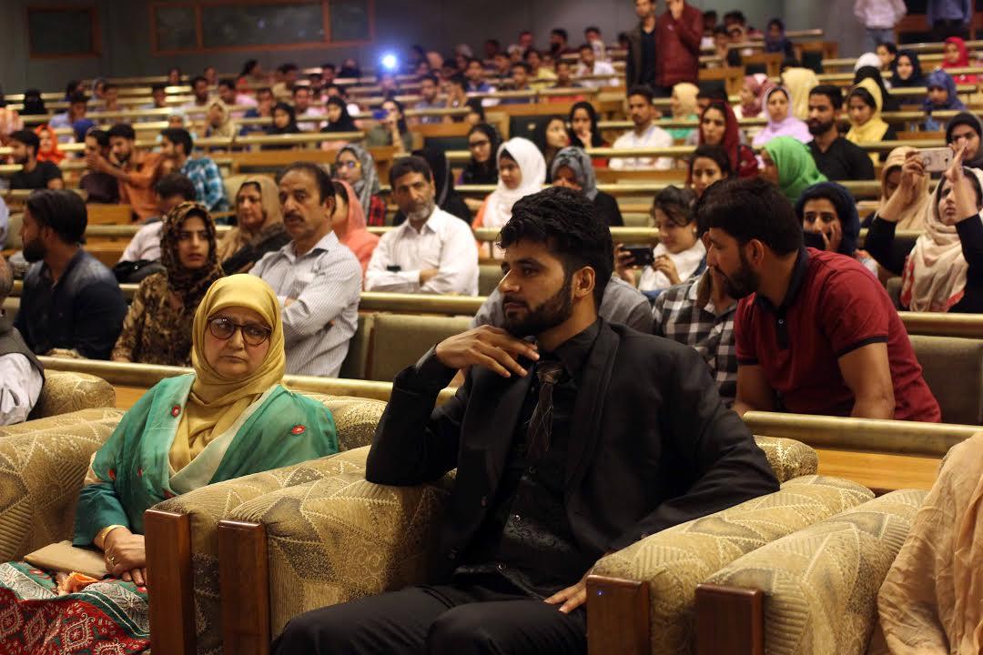 Ezair Commercia celebrated its annual function on addiction of students towards drugs, mobile