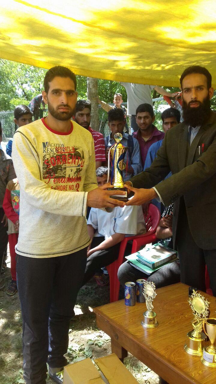 Final of Syed Memorial Cup tournament played at cricket ground Hangah