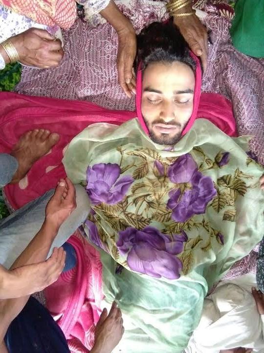 Youth electrocuted to death, another injured in Rafiabad