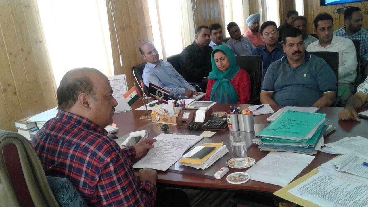 Transport commissioner reviews functioning of motor vehicles department