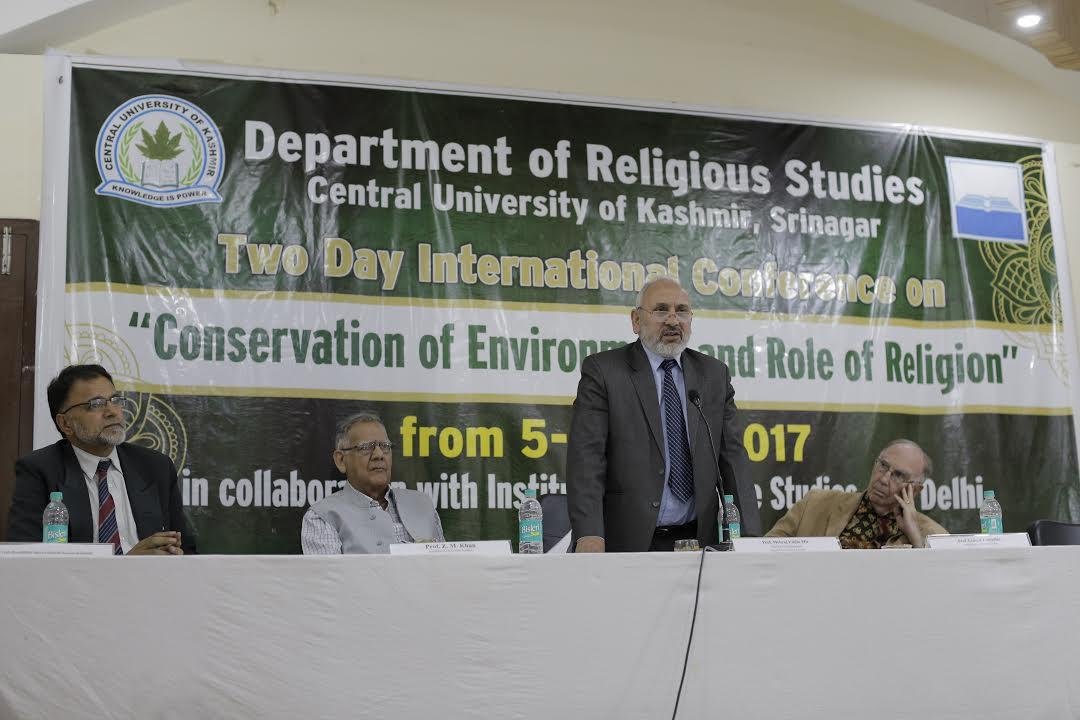 CUK open to academic ventures for students’ benefit: Prof. Mehraj ud Din
