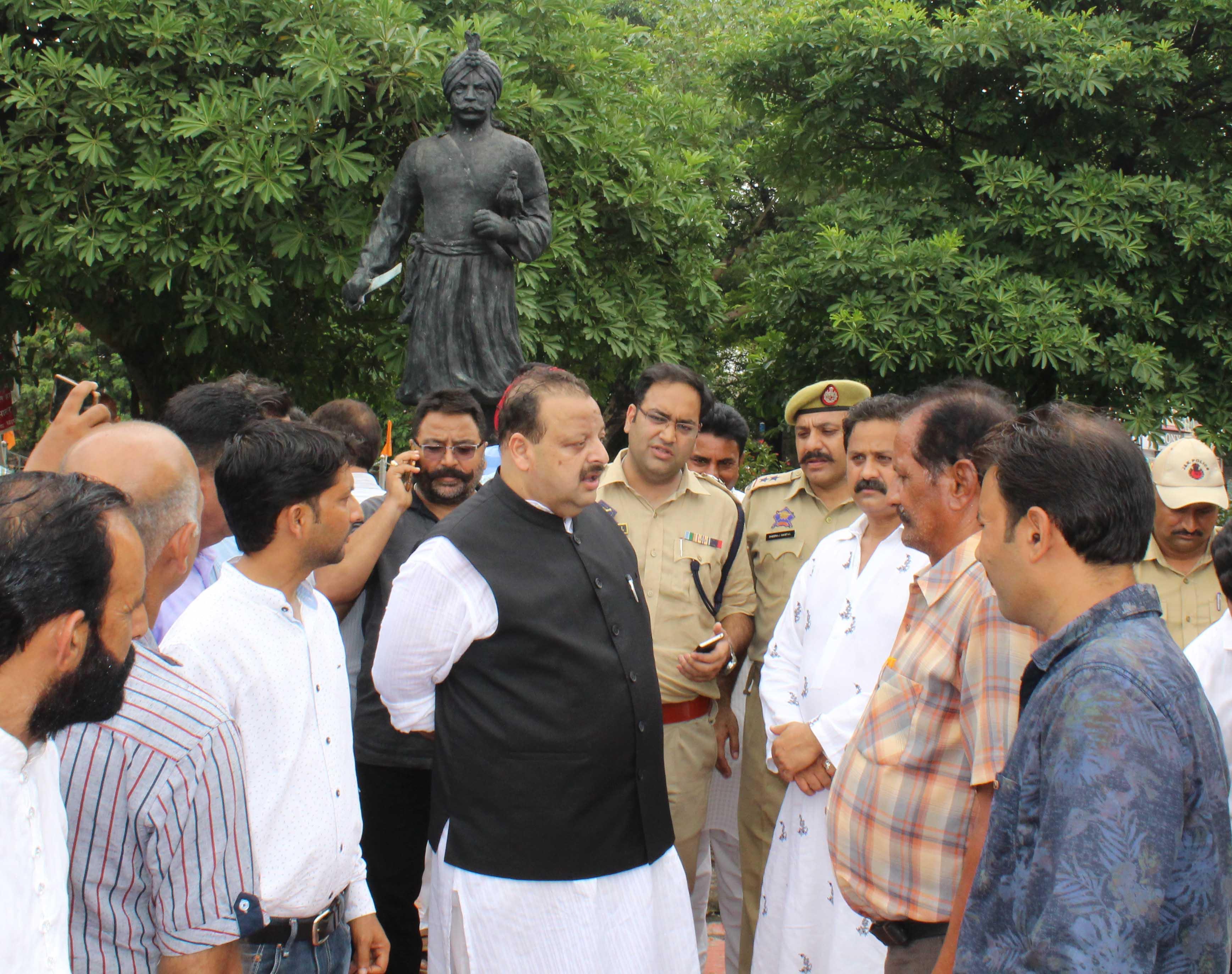 Desecration of Mian Dido Statue