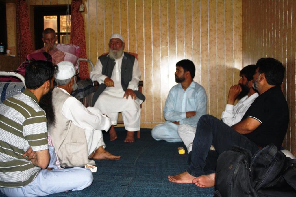 Disallowing Mirwaiz from offering uncle’s funeral prayers a heartless act: DFP