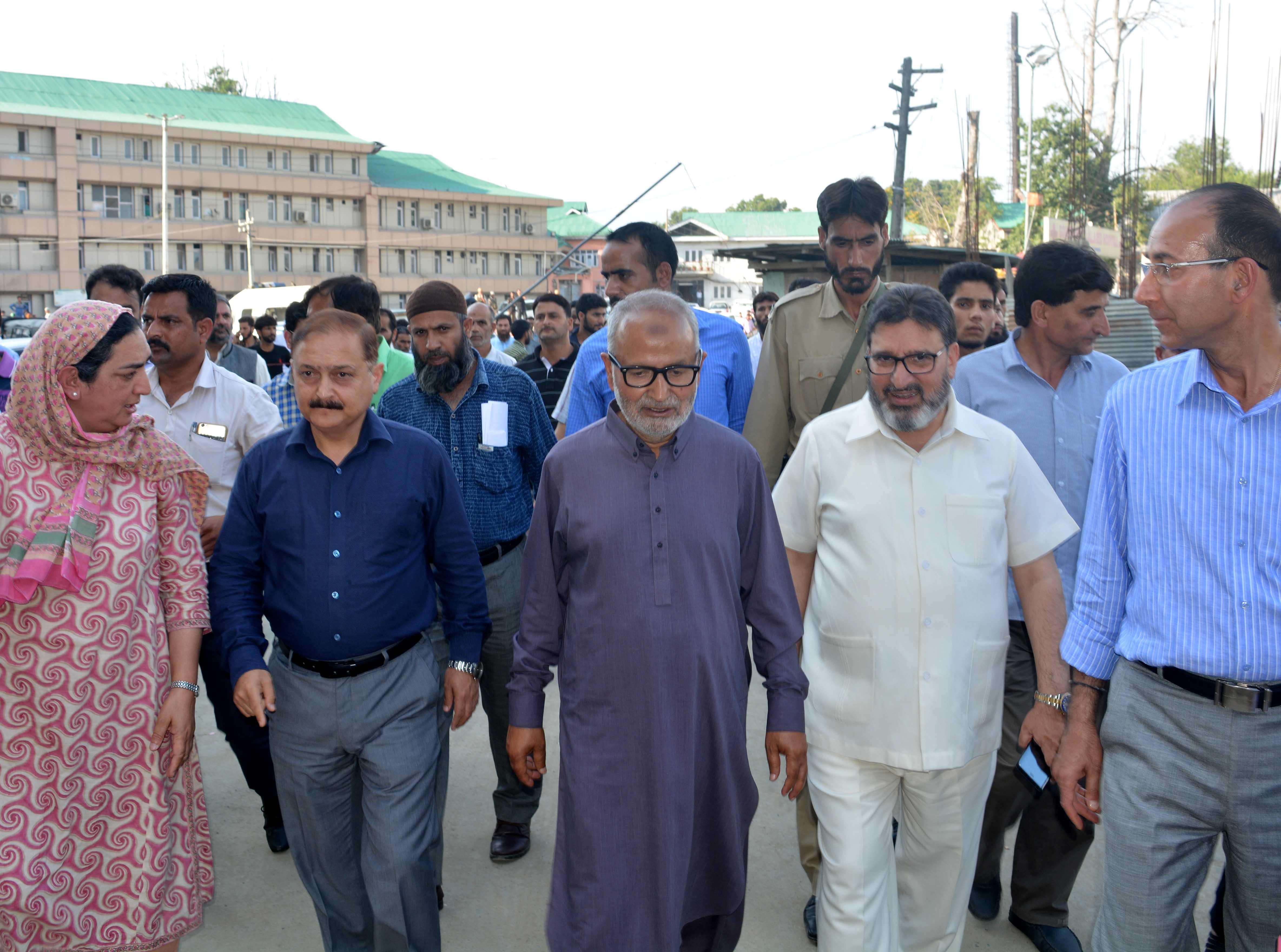 Naeem Akhtar, Altaf Bukhari visit LD Hospital