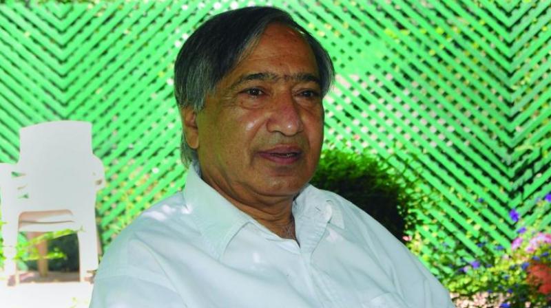 Tarigami suffers heart attack