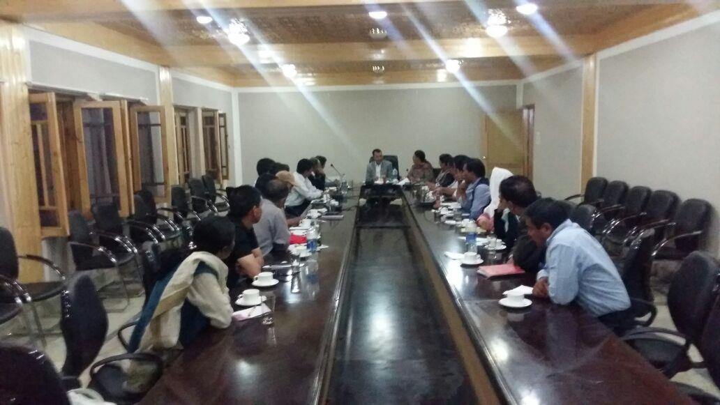 Sec Edu visits Leh, Kargil