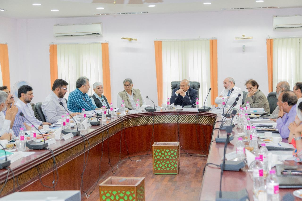 CUK holds 3rd Court meeting