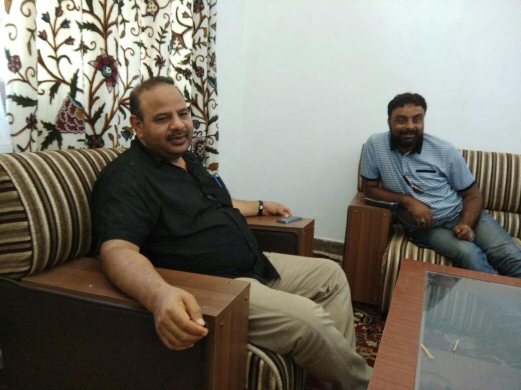 Director ULB conducts surprise visit to MC Awantipora, Tral