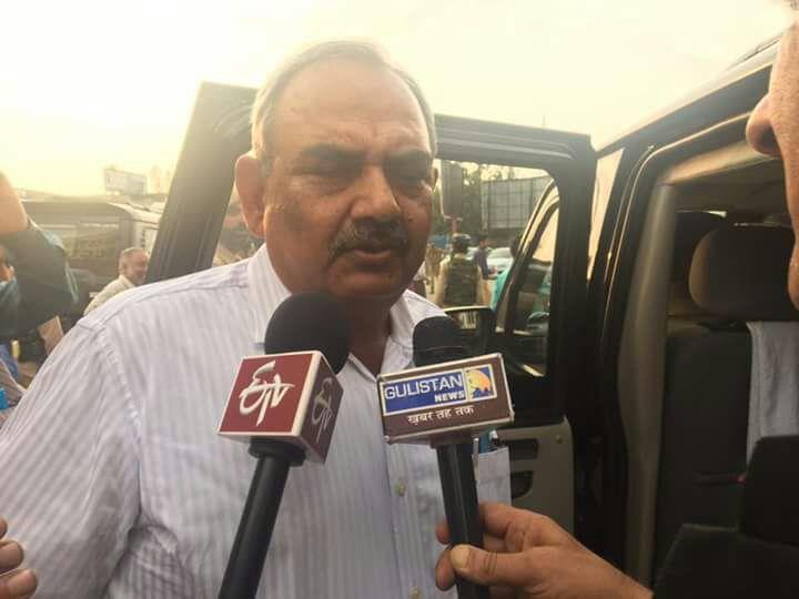 Union Home Secretary visits PMKKY Budgam centre