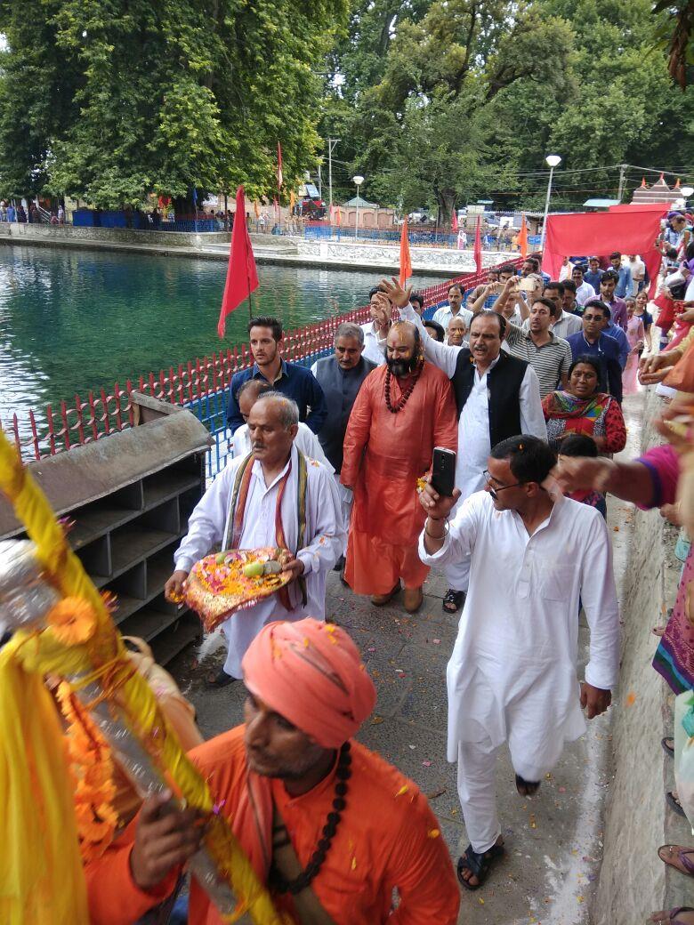 Chhari Mubarak leave Chandanwari for Sheshnag