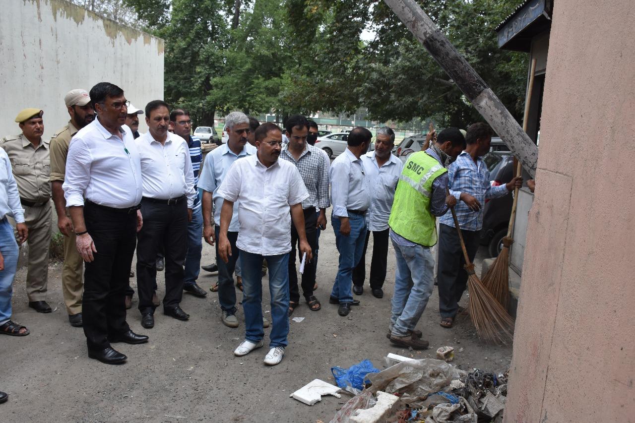 SMC Commissioner reviews status of City Sanitation