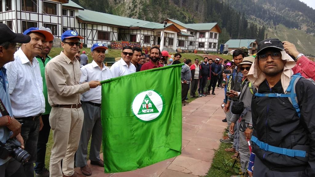 Dir Tourism flags off 41 hikers for Great Lakes trek