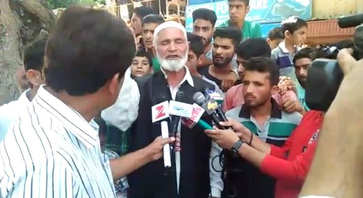 Batagund residents demand halt to JCB machines during night