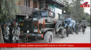 Two army men, three Hizb militants killed in Shopian encounter: Police