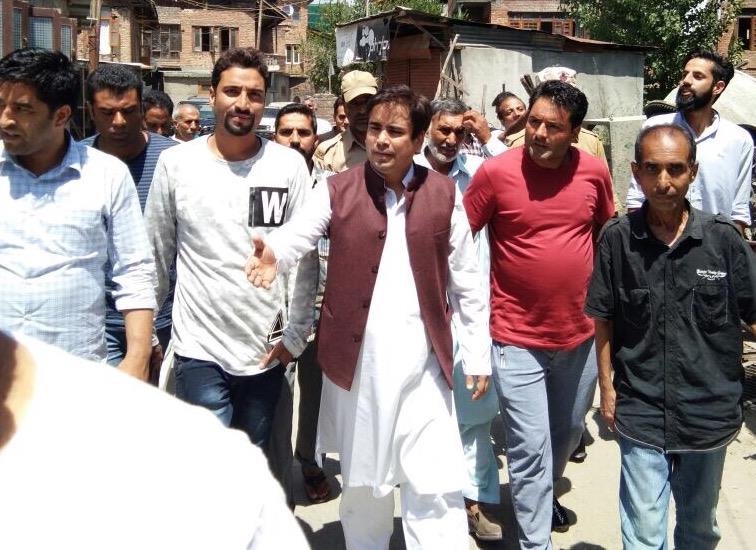 Tanvir cautions people about a concerted effort by BJP-PDP to attack special status