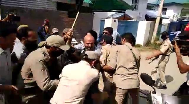 Police foils AIP’s black day march, Er Rasheed, dozens arrested
