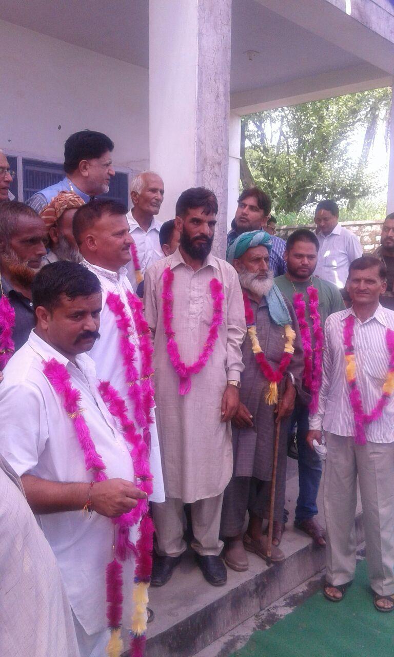 Scores of workers, leaders of different parties joined BJP in Kalakote