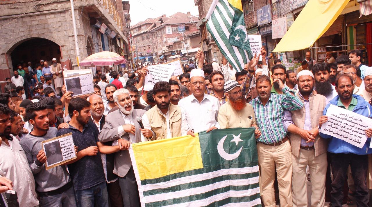 On JRL call, JKLF stages protest against killing of Shahid, NIA
