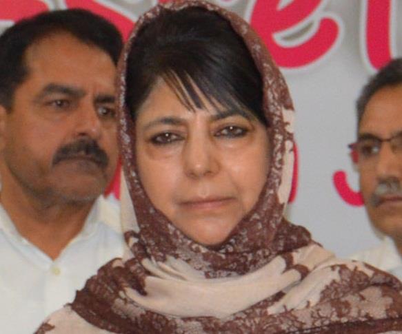 Responding to employees’ request, Mehbooba directs pre-ponement of pay day to Aug 28
