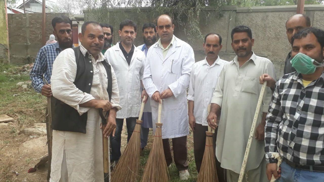 Cleanliness drive held at SDH Kreeri