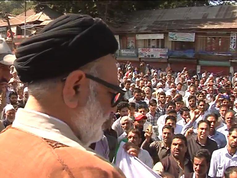 Anjuman Shari Shian condemns NIA raid on Aga Hasan’s residence