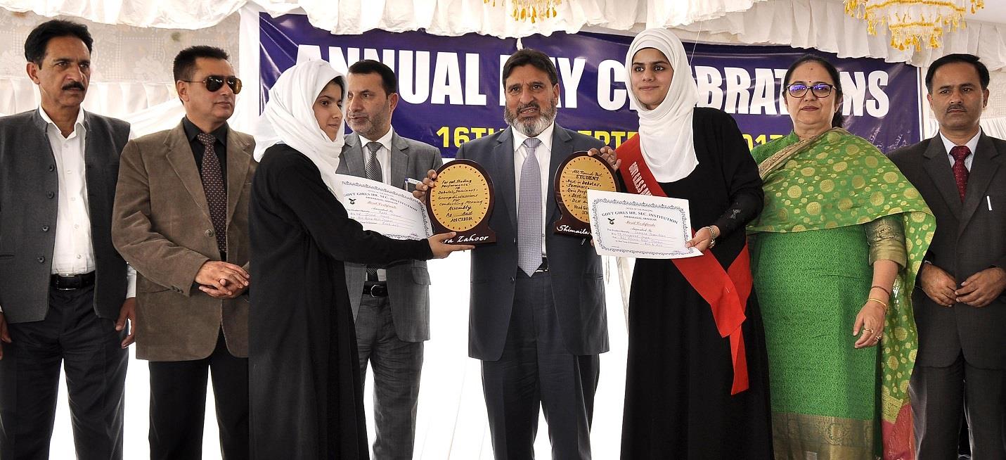 Girl students have special status under leadership of Mehbooba Mufti: Altaf Bukhari