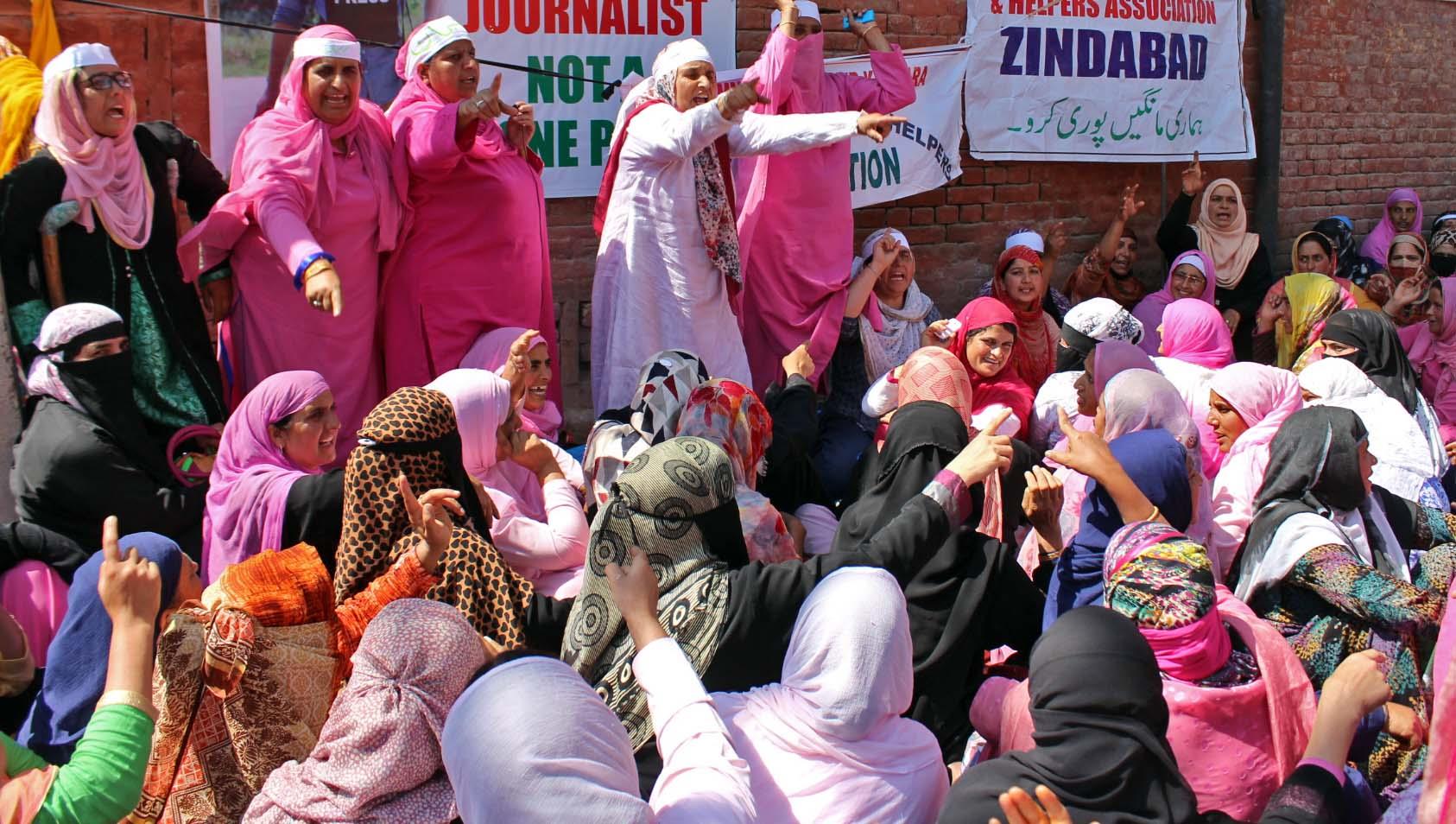 4 days on, Anganwadi workers continue protests