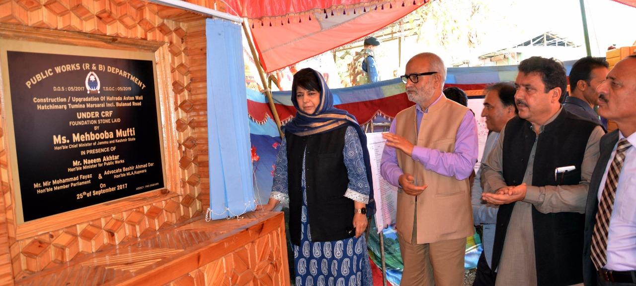 Mehbooba inaugurates Panzgam-Manzgam bridge, SDH Langate