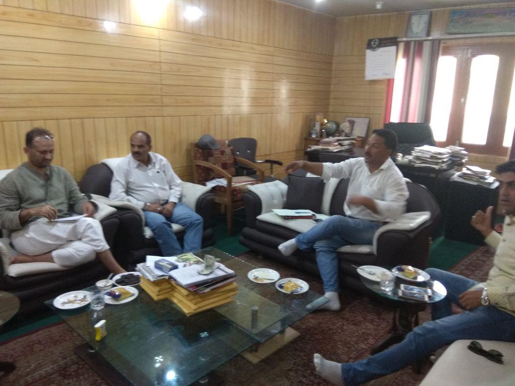 JK News Agencies Association holds meeting