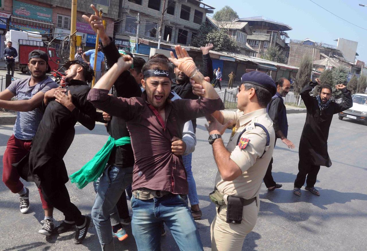 Shia Foundation condemns Moharram curbs