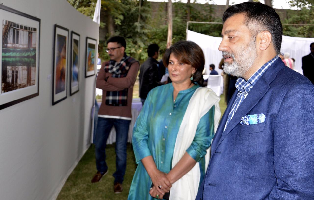 Imran Ansari inaugurates photo exhibition by local photographer