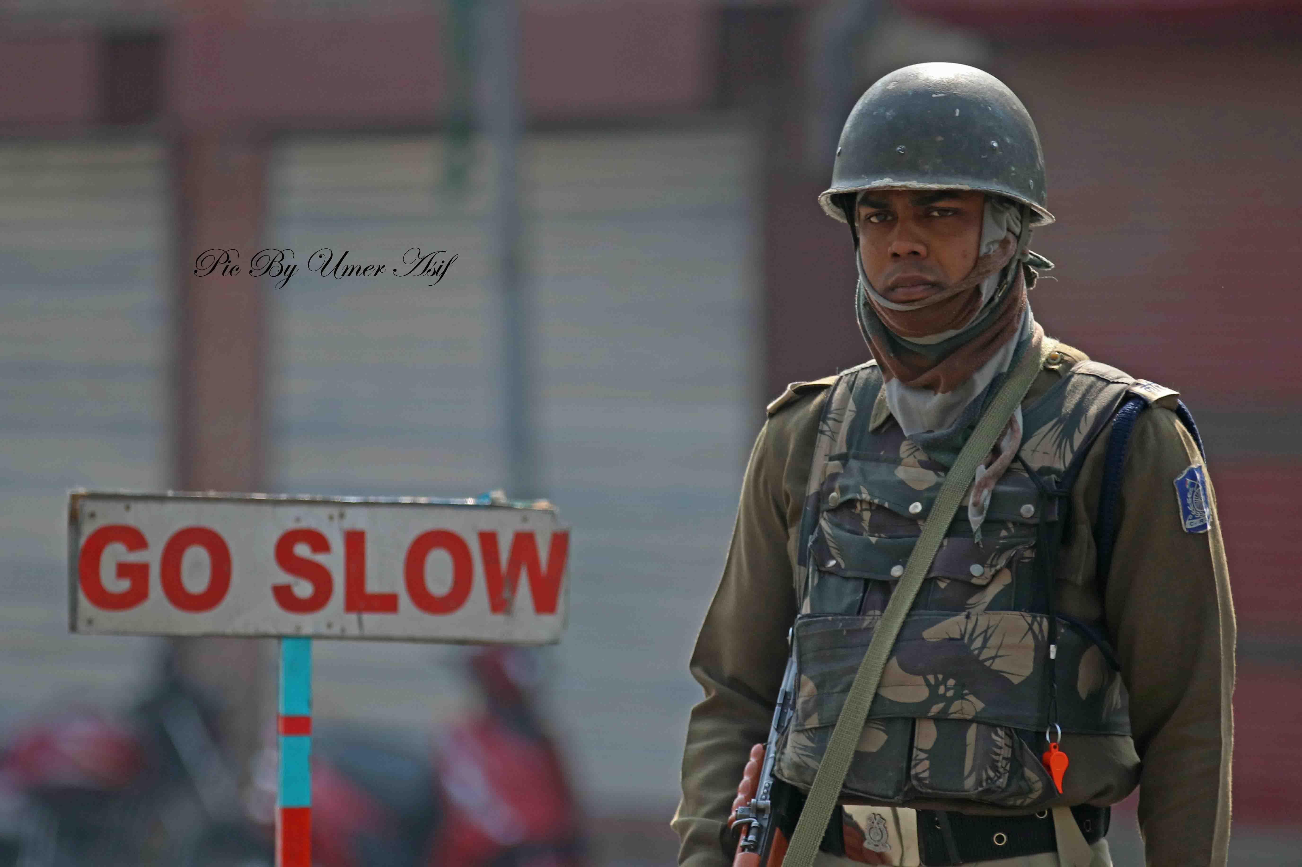 Kashmir shuts against braid chopping