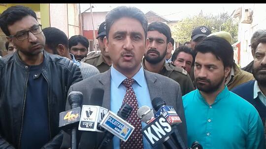 DC Kupwara tours Handwara town