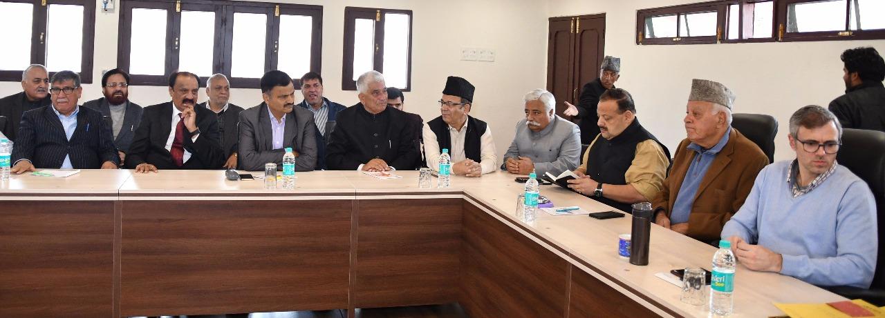 Dr Farooq chairs party’s working committee meet