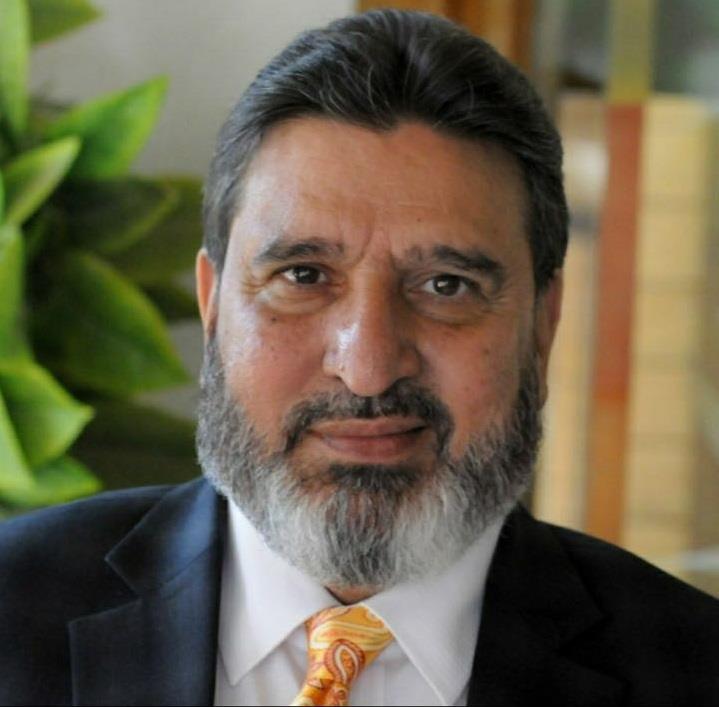 Altaf Bukhari grieved over demise of Abdul Hamid Guru